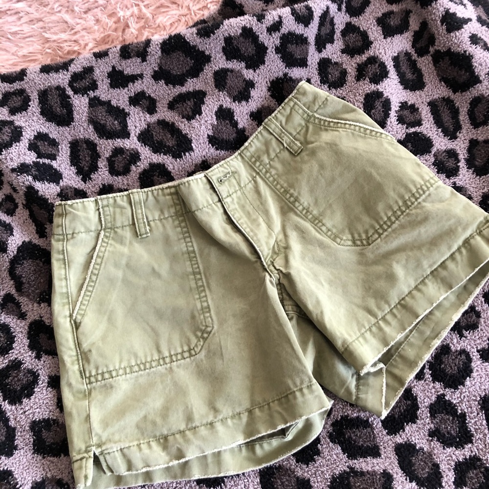 Old navy green shorts
